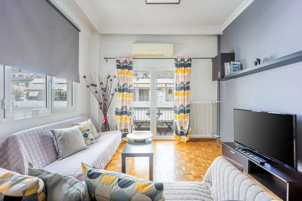 Apartment In The Middle Of Everything Athènes Extérieur photo