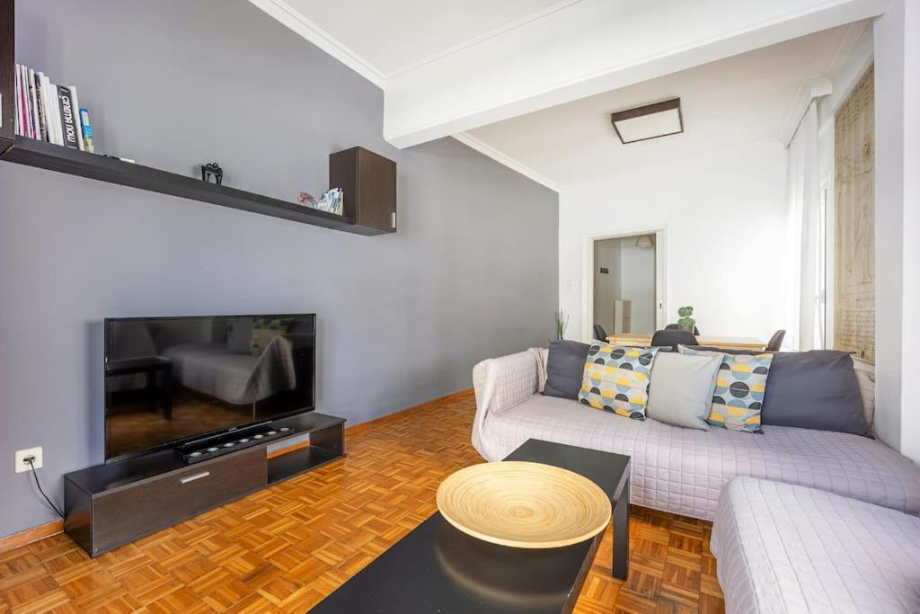 Apartment In The Middle Of Everything Athènes Extérieur photo