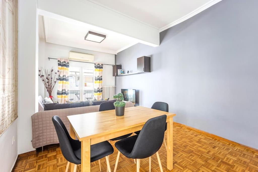 Apartment In The Middle Of Everything Athènes Extérieur photo
