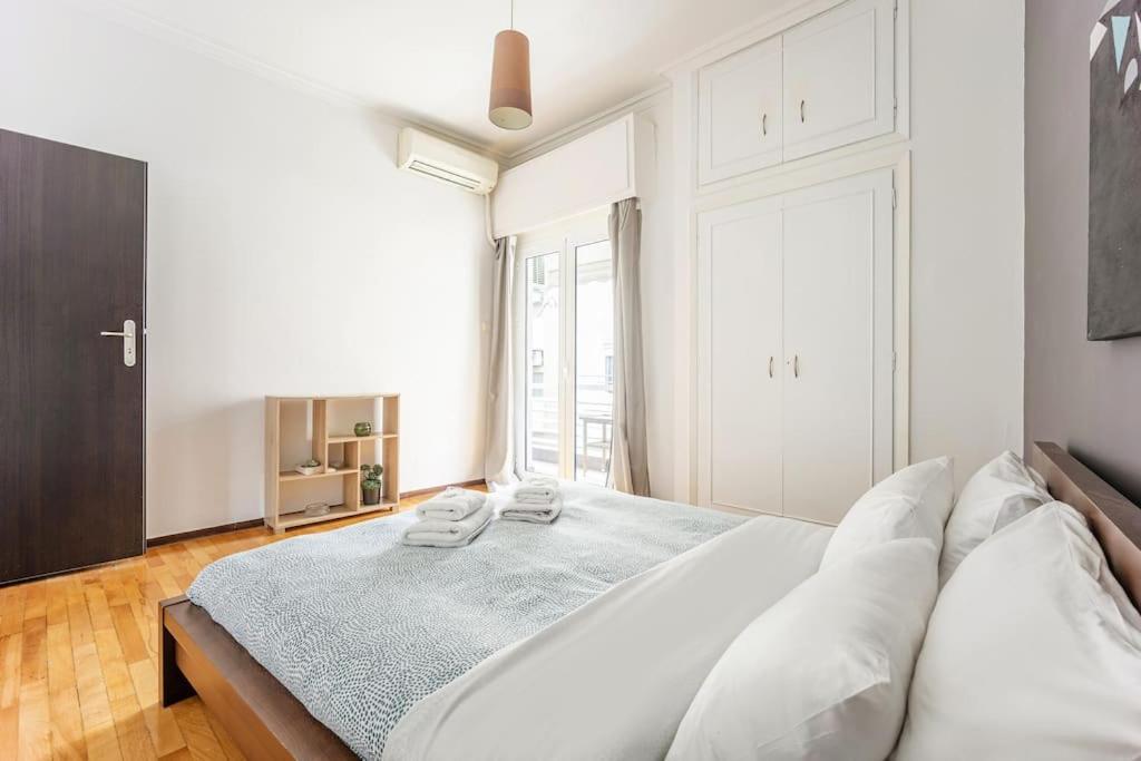 Apartment In The Middle Of Everything Athènes Extérieur photo